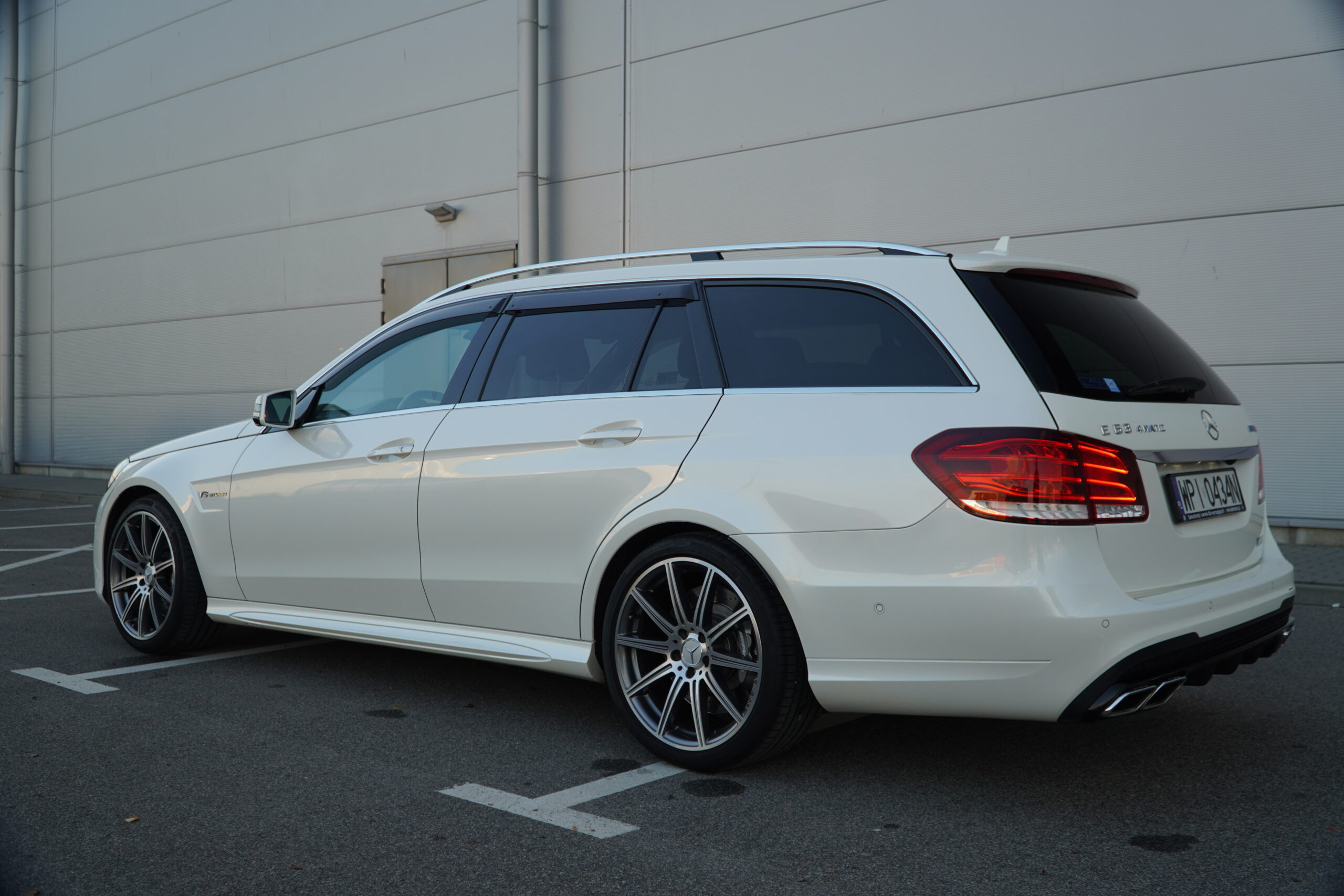 2014 Mercedes E63 AMG 4MATIC TOURING